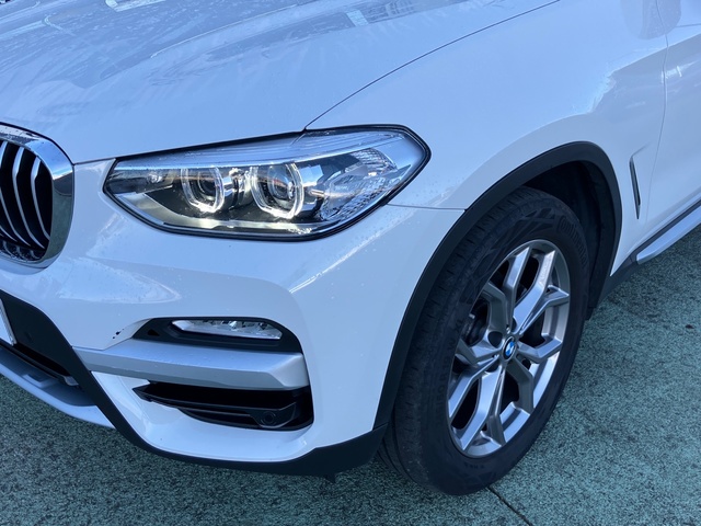 BMW X3 xDrive20d color Blanco. Año 2019. 140KW(190CV). Diésel. En concesionario Bernesga Motor León (Bmw y Mini) de León