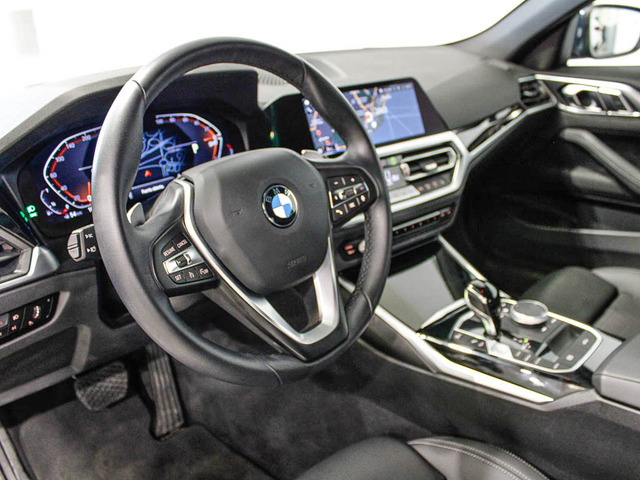 BMW Serie 4 420i Cabrio color Azul. Año 2022. 135KW(184CV). Gasolina. En concesionario Barcelona Premium -- GRAN VIA de Barcelona