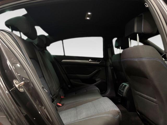 Volkswagen Passat GTE 1.4 TSI e-Power 160 kW (218 CV) DSG