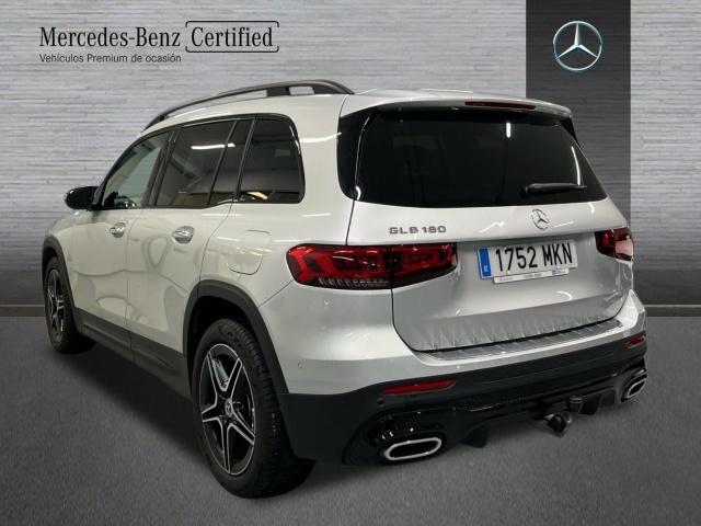 Mercedes-Benz GLB 180 100 kW (136 CV)