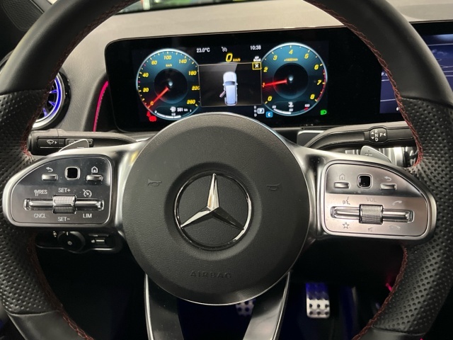 Mercedes-Benz GLB 180 100 kW (136 CV)
