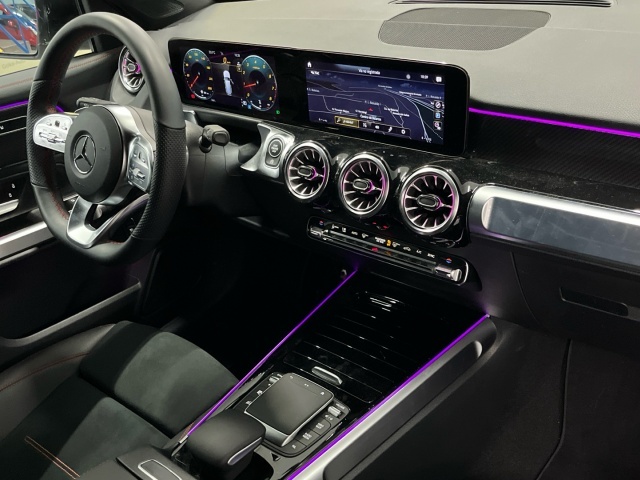Mercedes-Benz GLB 180 100 kW (136 CV)