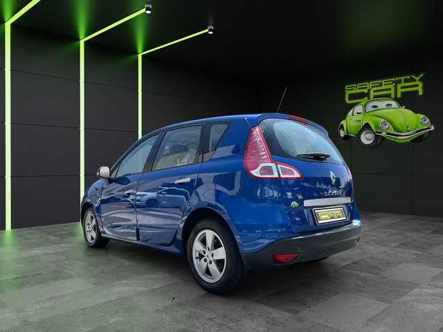 Renault Scenic 1.9 dCi Dynamique 96 kW (130 CV)