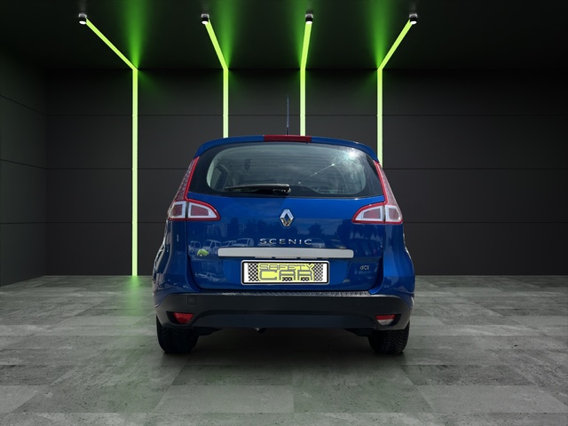 Renault Scenic 1.9 dCi Dynamique 96 kW (130 CV)