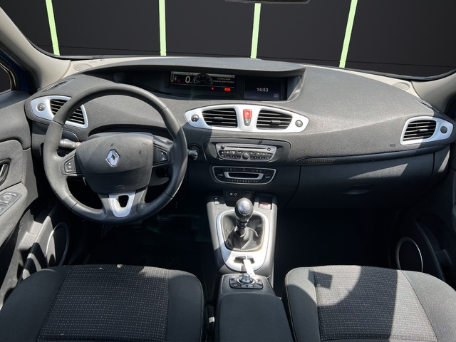 Renault Scenic 1.9 dCi Dynamique 96 kW (130 CV)