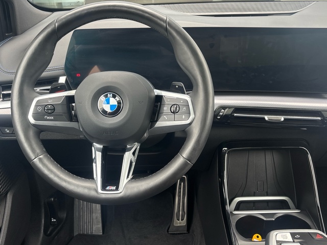 BMW Serie 2 218d Active Tourer color Negro. Año 2024. 110KW(150CV). Diésel. En concesionario Grünblau Motor (Bmw y Mini) de Cantabria