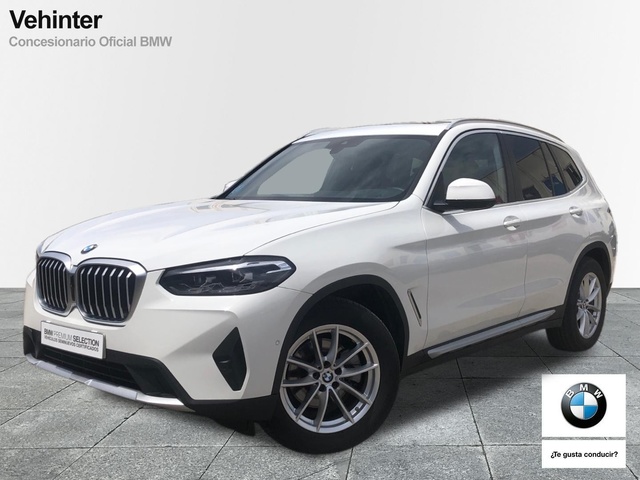 BMW X3 xDrive20d color Blanco. Año 2024. 140KW(190CV). Diésel. En concesionario Vehinter Getafe de Madrid