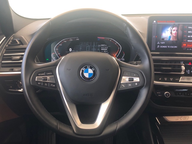 BMW X3 xDrive20d color Blanco. Año 2024. 140KW(190CV). Diésel. En concesionario Vehinter Getafe de Madrid