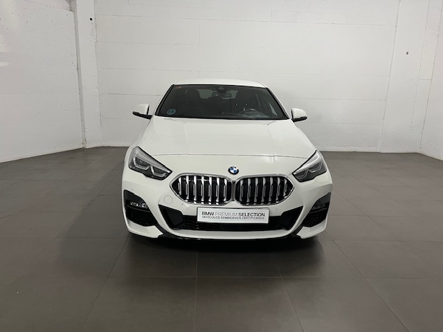 BMW Serie 2 218i Gran Coupe color Blanco. Año 2021. 103KW(140CV). Gasolina. En concesionario Amiocar S.A. de Coruña