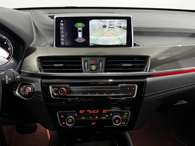 BMW X1 sDrive18d color Negro. Año 2021. 110KW(150CV). Diésel. En concesionario Unicars Ponent de Lleida