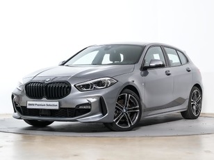 Fotos de BMW Serie 1 118i color Gris. Año 2024. 103KW(140CV). Gasolina. En concesionario Oliva Motor Tarragona de Tarragona