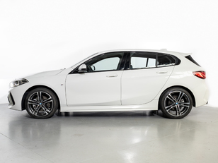 Fotos de BMW Serie 1 118i color Blanco. Año 2024. 103KW(140CV). Gasolina. En concesionario Oliva Motor Girona de Girona