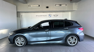 Fotos de BMW Serie 1 118d color Gris. Año 2021. 110KW(150CV). Diésel. En concesionario BYmyCAR Madrid - Alcalá de Madrid