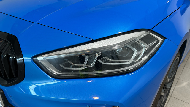 BMW Serie 1 118d color Azul. Año 2021. 110KW(150CV). Diésel. En concesionario BYmyCAR Madrid - Alcalá de Madrid