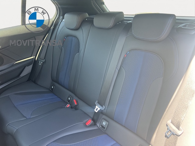 BMW Serie 1 118i color Blanco. Año 2024. 103KW(140CV). Gasolina. En concesionario Movitransa Cars Jerez de Cádiz