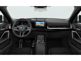Fotos de BMW X1 xDrive30e color Gris Plata. Año 2025. 240KW(326CV). Gasolina. En concesionario Móvil Begar Alicante de Alicante