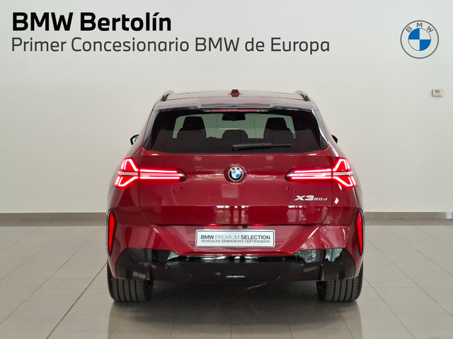 BMW X3 xDrive20d color Rojo. Año 2024. 145KW(197CV). Diésel. En concesionario Automoviles Bertolin S.L. de Valencia