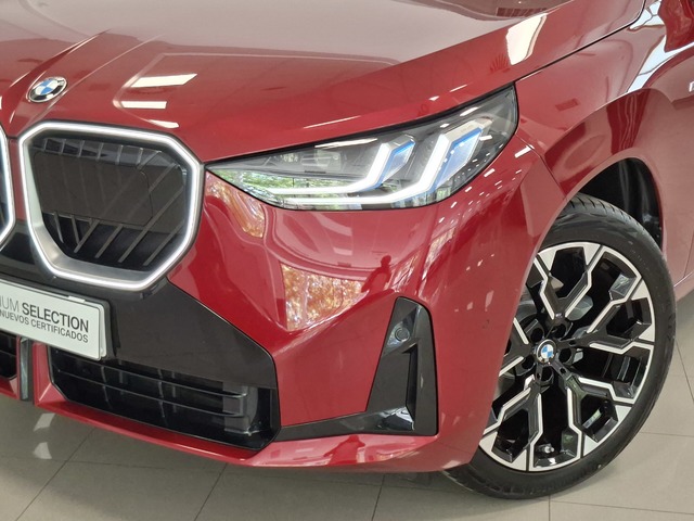 BMW X3 xDrive20d color Rojo. Año 2024. 145KW(197CV). Diésel. En concesionario Automoviles Bertolin S.L. de Valencia