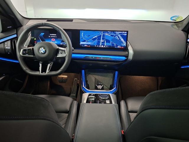 BMW X3 xDrive20d color Rojo. Año 2024. 145KW(197CV). Diésel. En concesionario Automoviles Bertolin S.L. de Valencia