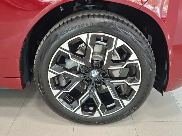 BMW X3 xDrive20d color Rojo. Año 2024. 145KW(197CV). Diésel. En concesionario Automoviles Bertolin S.L. de Valencia