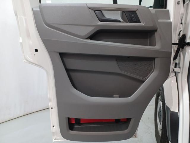 Volkswagen Crafter Furgon Batalla Larga TA 2.0 TDI 103 kW (140 CV) 3.500