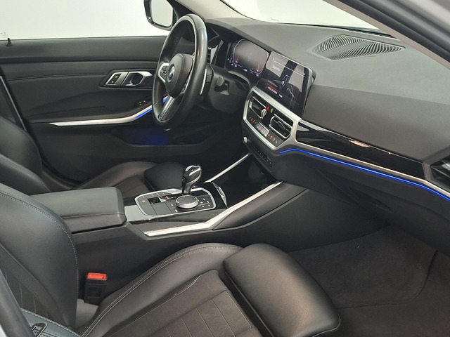 BMW Serie 3 320d color Gris Plata. Año 2020. 140KW(190CV). Diésel. En concesionario Automoviles Bertolin S.L. de Valencia