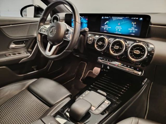 Mercedes-Benz Clase A 180 d 85 kW (116 CV)