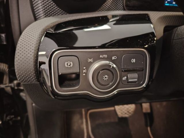 Mercedes-Benz Clase A 180 d 85 kW (116 CV)