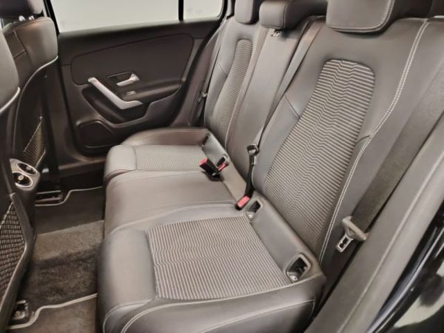 Mercedes-Benz Clase A 180 d 85 kW (116 CV)
