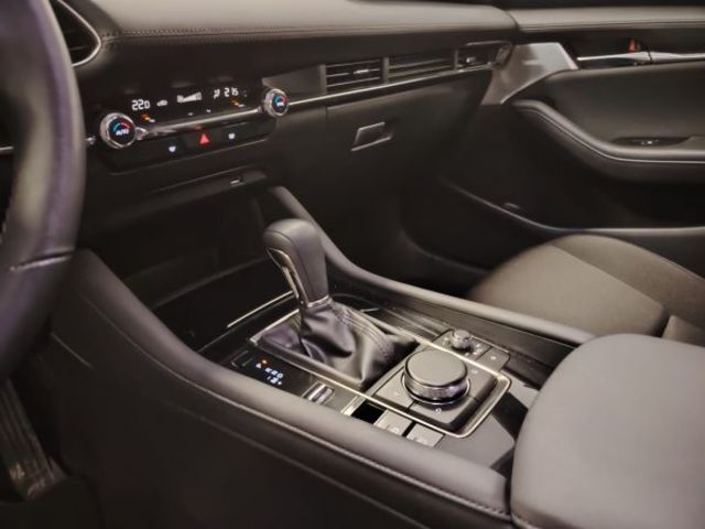 Mazda Mazda 3 2.0 e-SKYACTIV-G Zenith AT 89 kW (122 CV)