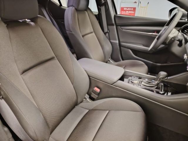 Mazda Mazda 3 2.0 e-SKYACTIV-G Zenith AT 89 kW (122 CV)