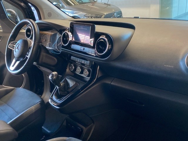 Mercedes-Benz Clase T 160 d - 8