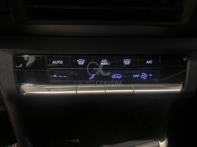 Foto 23 Opel Frontera 1.2T XHT Hybrid eDCT6 GS 107 kW (146 CV)