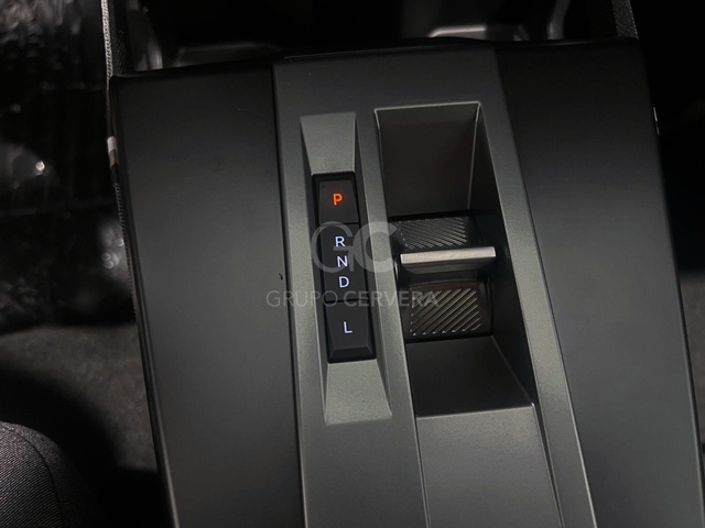 Foto 25 Opel Frontera 1.2T XHT Hybrid eDCT6 GS 107 kW (146 CV)