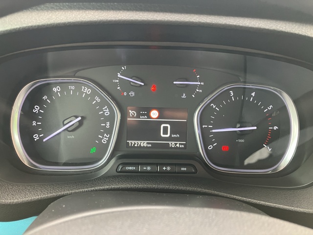 Peugeot Traveller BlueHDi 150 Active Standard 110 kW (150 CV)