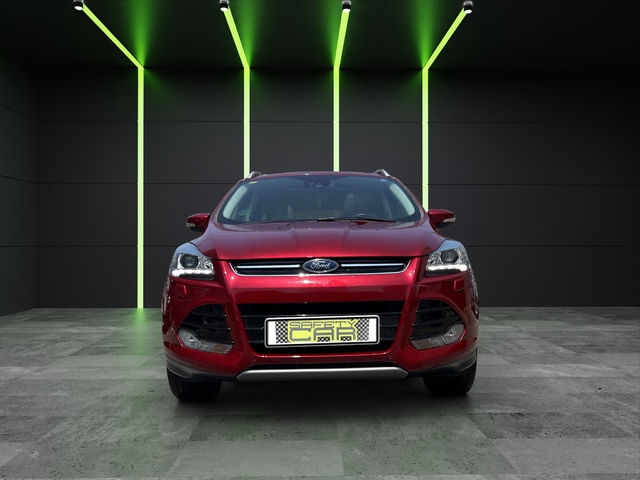 Ford Kuga 2.0 TDCI S&S Titanium 4x4 Powershift 132 kW (180 CV)