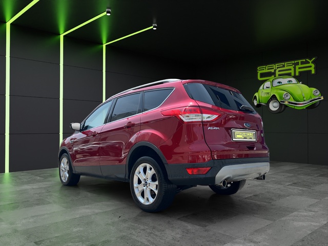 Ford Kuga 2.0 TDCI S&S Titanium 4x4 Powershift 132 kW (180 CV)