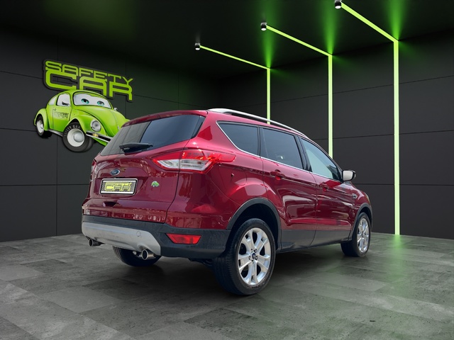 Ford Kuga 2.0 TDCI S&S Titanium 4x4 Powershift 132 kW (180 CV)