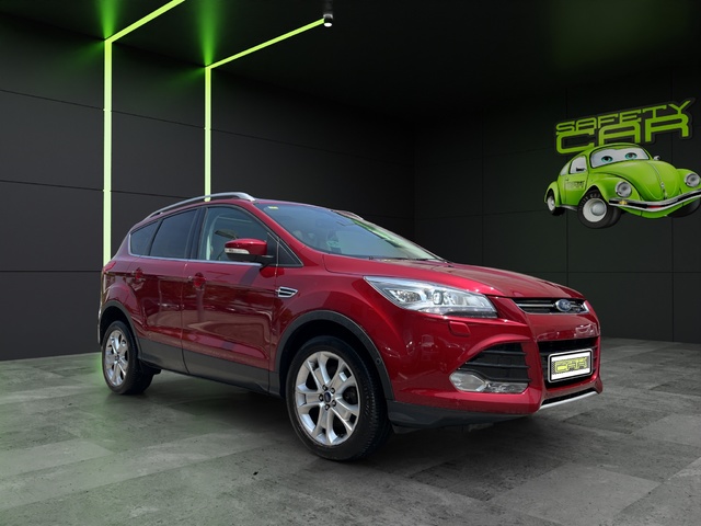Ford Kuga 2.0 TDCI S&S Titanium 4x4 Powershift 132 kW (180 CV)