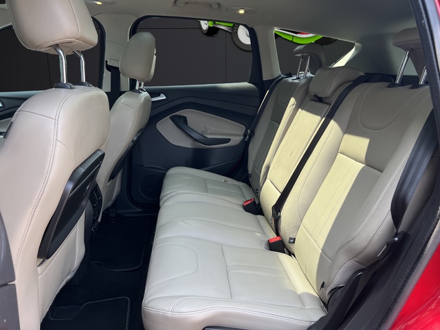 Ford Kuga 2.0 TDCI S&S Titanium 4x4 Powershift 132 kW (180 CV)
