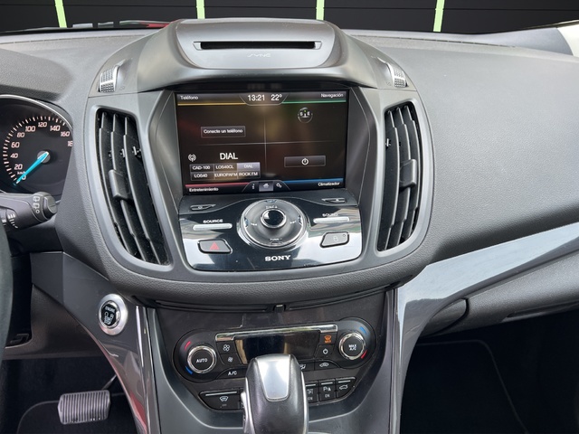 Ford Kuga 2.0 TDCI S&S Titanium 4x4 Powershift 132 kW (180 CV)