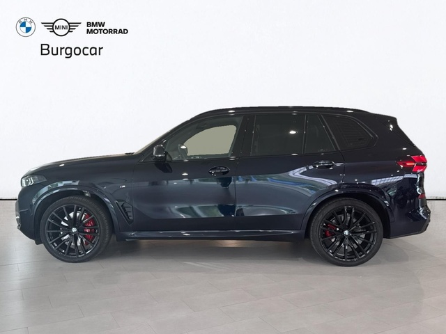 BMW X5 xDrive40d color Negro. Año 2024. 259KW(352CV). Diésel. En concesionario Motor Gorbea de Álava