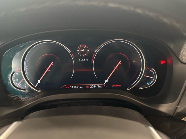 BMW X4 xDrive20d color Rojo. Año 2019. 140KW(190CV). Diésel. En concesionario Burgocar (Bmw y Mini) de Burgos