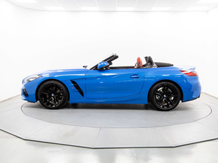 Fotos de BMW Z4 sDrive20i Cabrio color Azul. Año 2019. 145KW(197CV). Gasolina. En concesionario Móvil Begar Alicante de Alicante