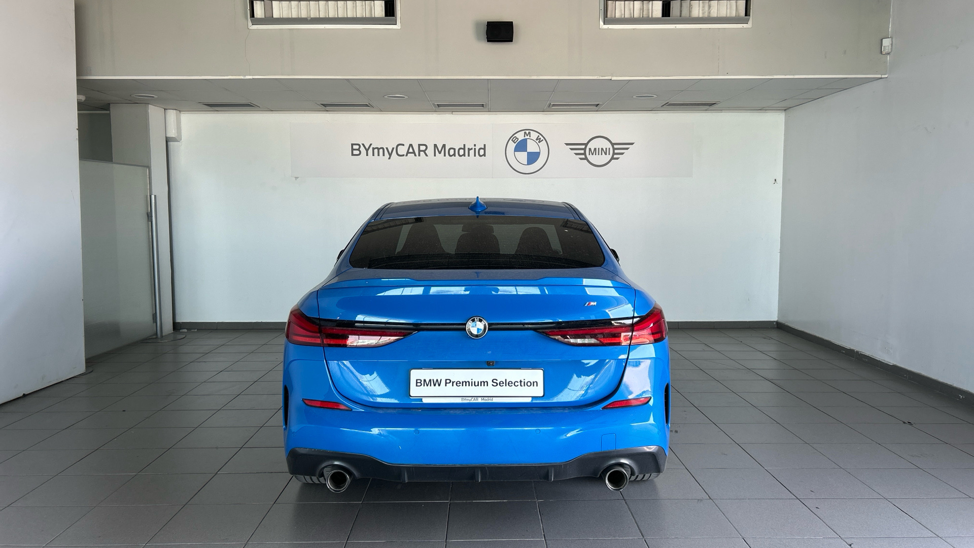 BMW Serie 2 218d Gran Coupe color Azul. Año 2021. 110KW(150CV). Diésel. En concesionario BYmyCAR Madrid - Alcalá de Madrid