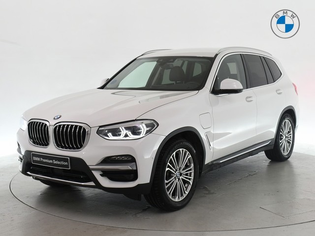 BMW X3 xDrive30e color Blanco. Año 2020. 215KW(292CV). Híbrido Electro/Gasolina. En concesionario BYmyCAR Madrid - Alcalá de Madrid