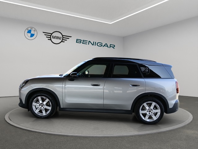 fotoG 2 del MINI MINI Countryman SE ALL4 230 kW (313 CV) 313cv Eléctrico del 2025 en Alicante