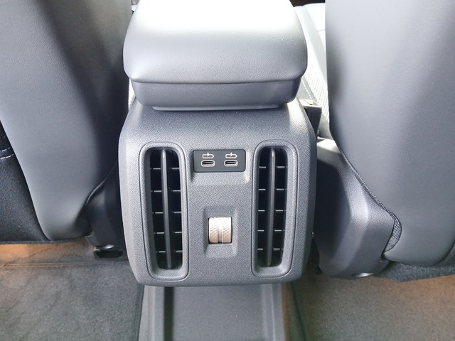 fotoG 22 del MINI MINI Countryman SE ALL4 230 kW (313 CV) 313cv Eléctrico del 2025 en Alicante