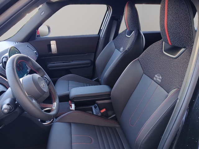 fotoG 16 del MINI MINI Countryman SE ALL4 230 kW (313 CV) 313cv Eléctrico del 2025 en Alicante