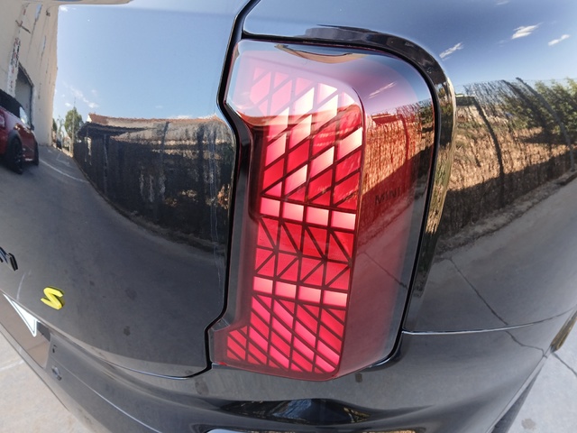 fotoG 25 del MINI MINI Countryman SE ALL4 230 kW (313 CV) 313cv Eléctrico del 2025 en Alicante